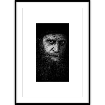 Portret poster van een oudere man met rimpels en baard.